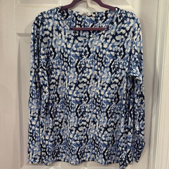 Isle Loungewear Top Abstract Blue and White Long Sleeve Top - Picture 1 of 8